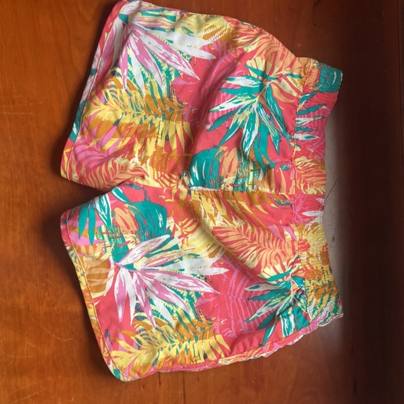Garnet Hill kids, washable swim shorts. fits 10-12. Excellent condition. - Picture 3 of 3